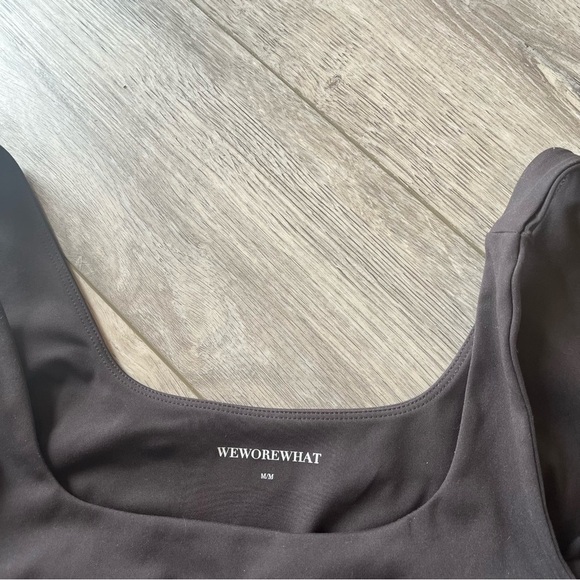 WeWoreWhat Charcoal Gray Sports Bra - Picture 3 of 5